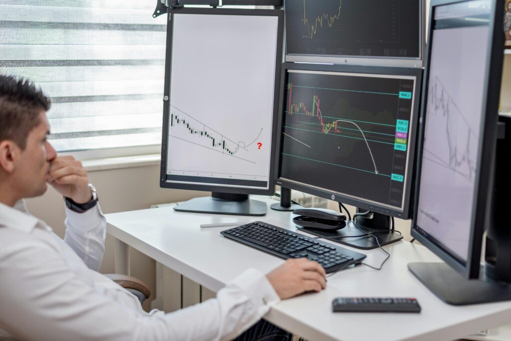 Best time to sell stocks in India and avoid common investor mistakes