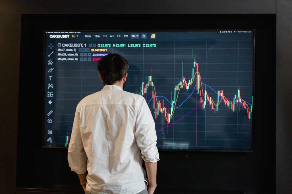 Investment vs. Speculation: 6 Crucial Differences Explained